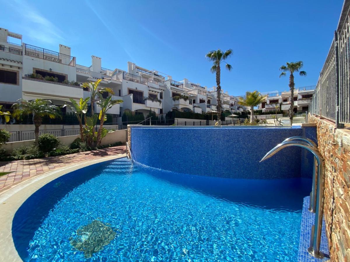 Impresionante Piso En Planta Baja Cerca Al Mar Apartment Torrevieja Ngoại thất bức ảnh