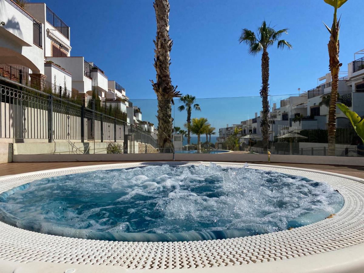 Impresionante Piso En Planta Baja Cerca Al Mar Apartment Torrevieja Ngoại thất bức ảnh