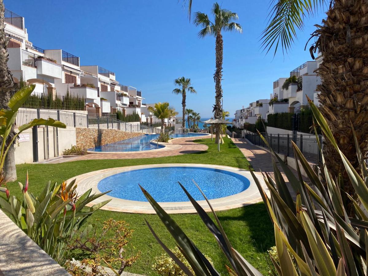 Impresionante Piso En Planta Baja Cerca Al Mar Apartment Torrevieja Ngoại thất bức ảnh